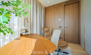 Exclusieve, moderne luxevilla te koop op loopafstand van het strand in het oostelijk deel van Marbella 796904 