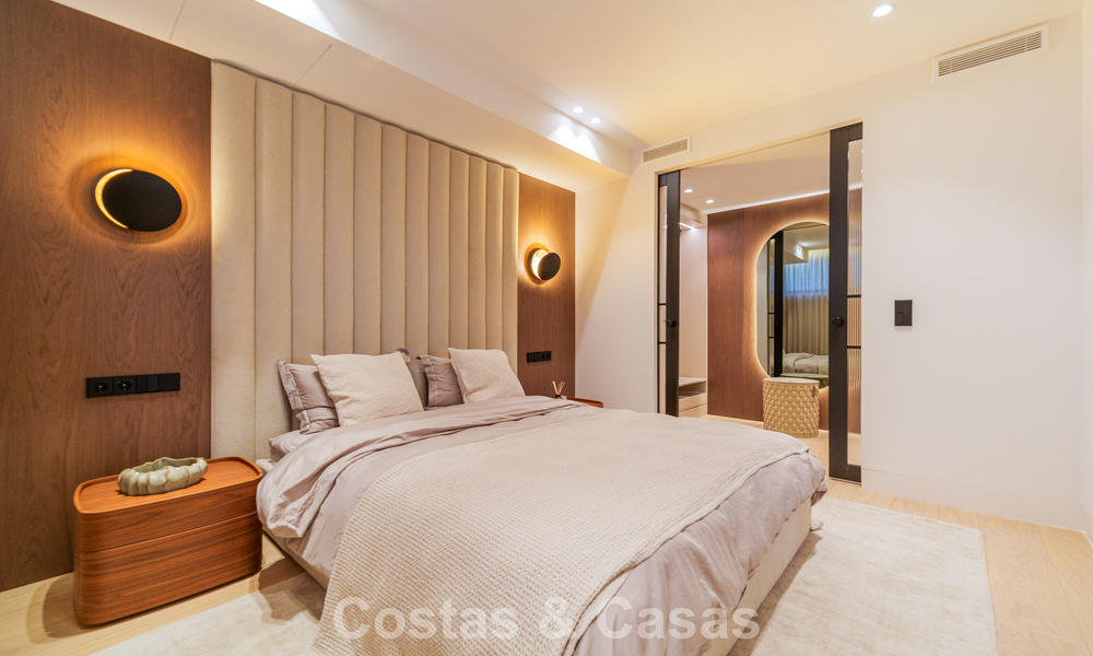 Exclusieve, moderne luxevilla te koop op loopafstand van het strand in het oostelijk deel van Marbella 796909