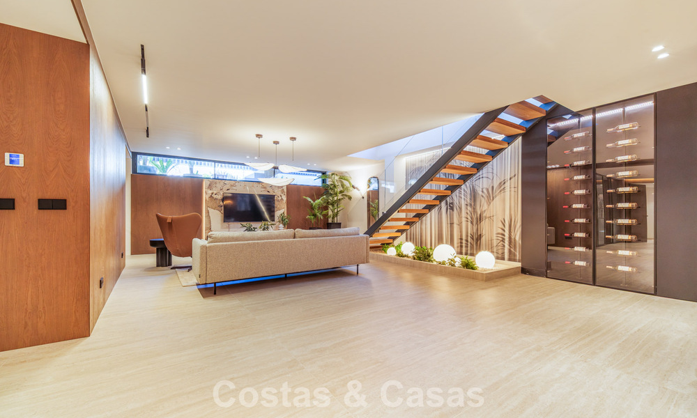 Exclusieve, moderne luxevilla te koop op loopafstand van het strand in het oostelijk deel van Marbella 796914