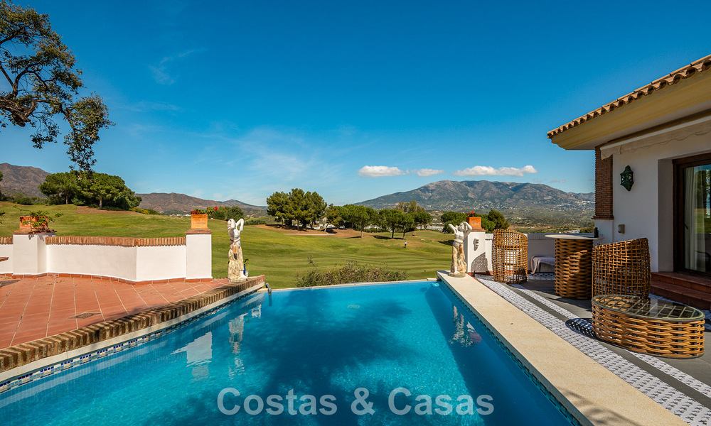 Mediterrane frontline golfvilla met panoramisch uitzicht te koop in La Cala golf resort, Mijas Costa 796461