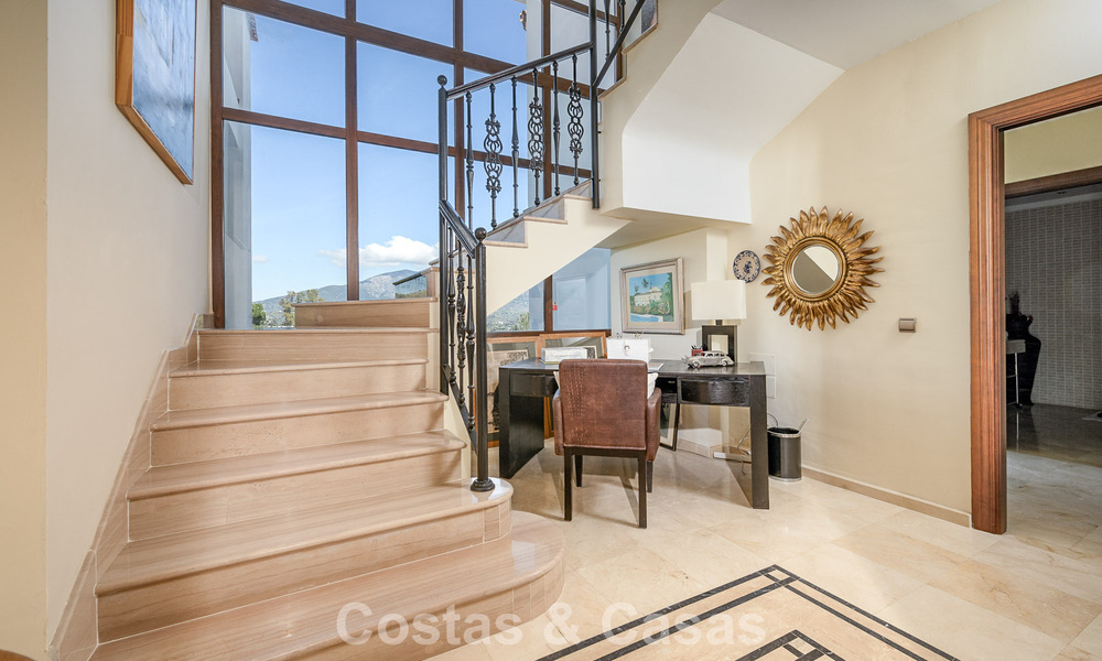 Mediterrane frontline golfvilla met panoramisch uitzicht te koop in La Cala golf resort, Mijas Costa 796481