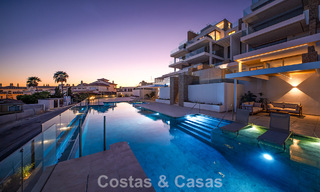 Instapklaar! Luxueuze, moderne appartementen met panoramisch zeezicht te koop in Mijas’ golfvallei aan de Costa del Sol 797091 