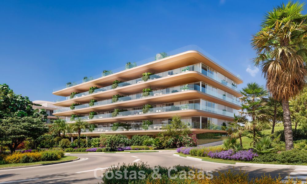 Lancering! Avant-gardische luxe appartementen te koop met zeezicht op een steenworp van het strand en de boulevard in Estepona 797183