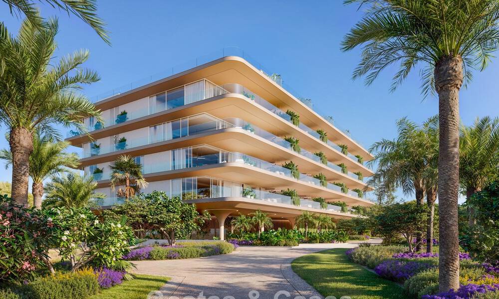 Lancering! Avant-gardische luxe appartementen te koop met zeezicht op een steenworp van het strand en de boulevard in Estepona 797185