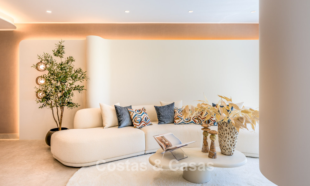 Elegant gerenoveerd appartement te koop op loopafstand van het strand op de New Golden Mile tussen Marbella en Estepona 797214