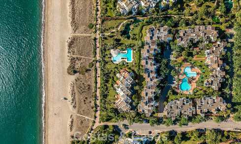 Elegant gerenoveerd appartement te koop op loopafstand van het strand op de New Golden Mile tussen Marbella en Estepona 797229