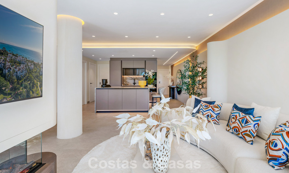 Elegant gerenoveerd appartement te koop op loopafstand van het strand op de New Golden Mile tussen Marbella en Estepona 797246