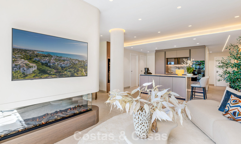 Elegant gerenoveerd appartement te koop op loopafstand van het strand op de New Golden Mile tussen Marbella en Estepona 797248