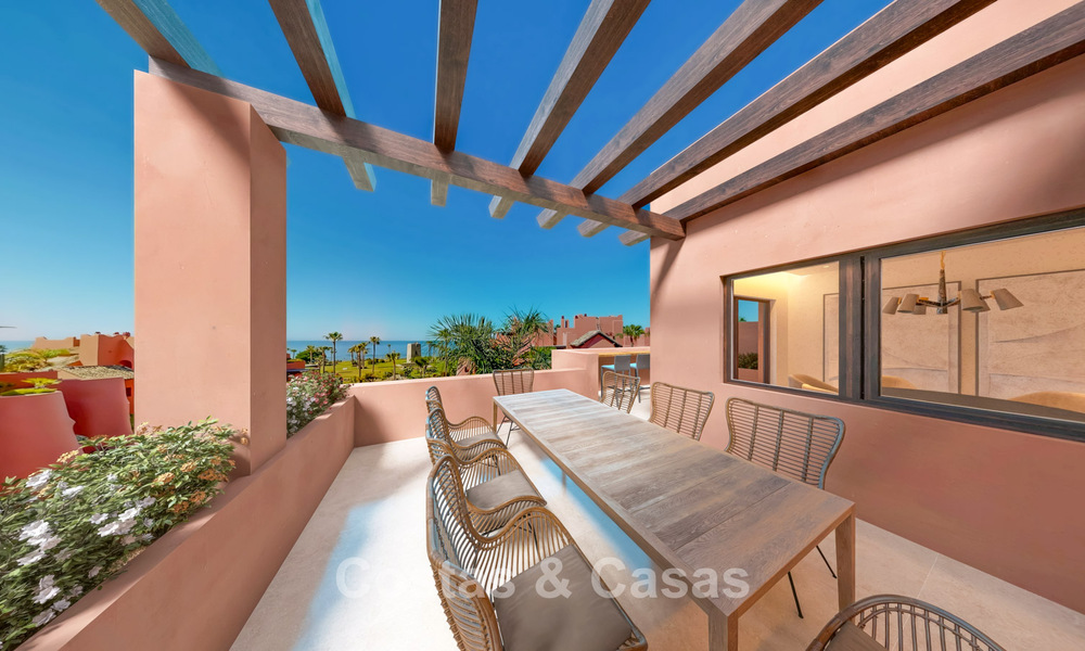 Luxueus duplex penthouse te koop in een vijfsterren strandcomplex op de New Golden Mile tussen Marbella en Estepona 797278