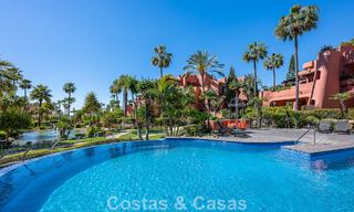 Luxueus duplex penthouse te koop in een vijfsterren strandcomplex op de New Golden Mile tussen Marbella en Estepona 797732 