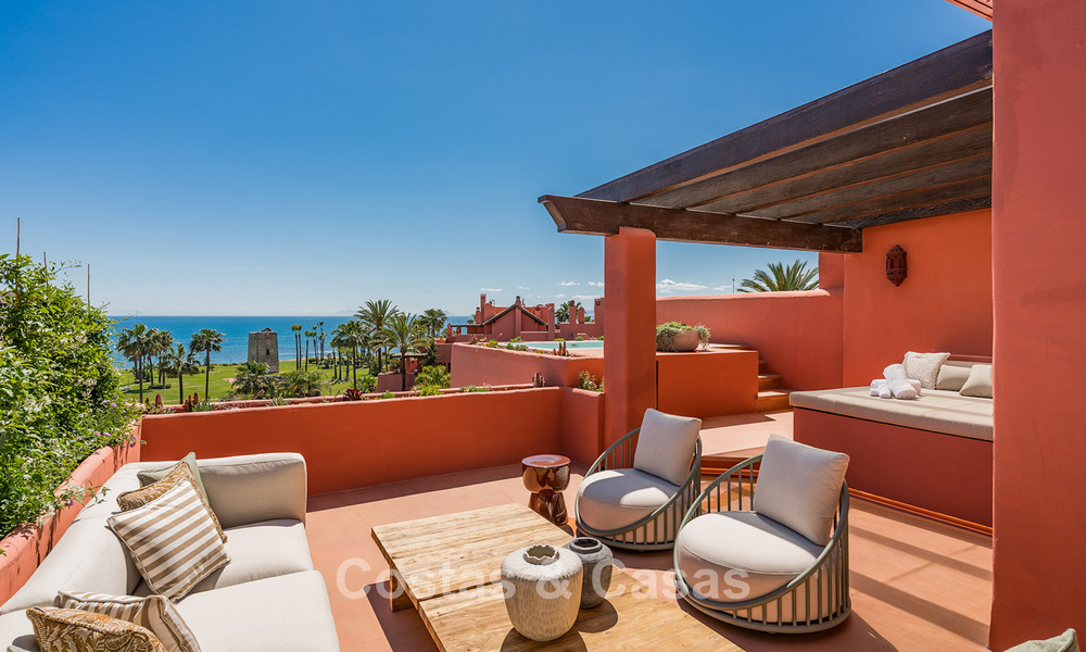 Luxueus duplex penthouse te koop in een vijfsterren strandcomplex op de New Golden Mile tussen Marbella en Estepona 797740