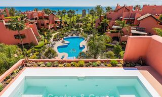 Luxueus duplex penthouse te koop in een vijfsterren strandcomplex op de New Golden Mile tussen Marbella en Estepona 797741