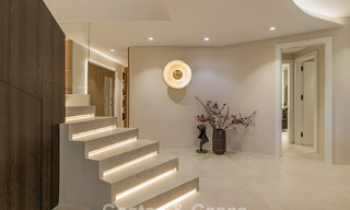 Luxueus duplex penthouse te koop in een vijfsterren strandcomplex op de New Golden Mile tussen Marbella en Estepona 797773 