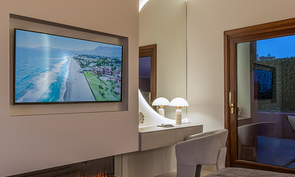 Luxueus duplex penthouse te koop in een vijfsterren strandcomplex op de New Golden Mile tussen Marbella en Estepona 797809