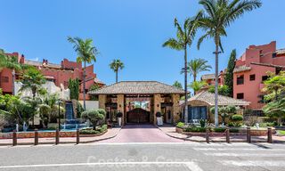Luxueus duplex penthouse te koop in een vijfsterren strandcomplex op de New Golden Mile tussen Marbella en Estepona 797814 
