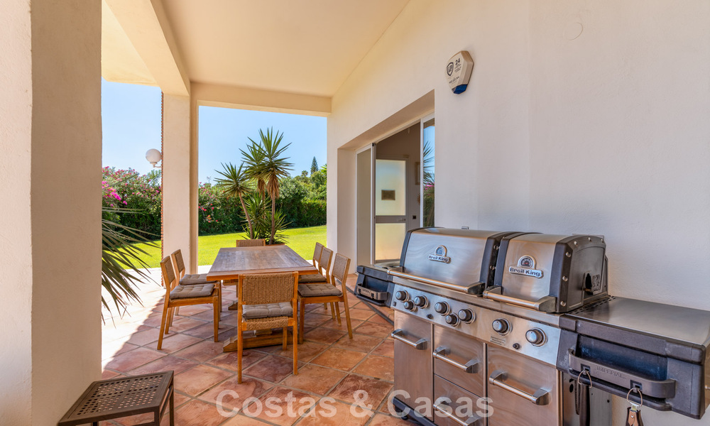 Exclusieve villa met mediterrane bouwstijl te koop op een riant perceel in Marbella - Benahavis 797060