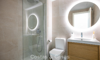 Modern penthouse met ‘wraparound’ terras en 360° uitzicht te koop in Nueva Andalucia, Marbella 798087 