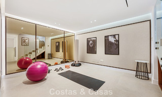 Gerenoveerd schakelwoning te koop aan de Golden Mile op loopafstand van het strand en Puente Romano, Marbella 797347 