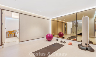 Gerenoveerd schakelwoning te koop aan de Golden Mile op loopafstand van het strand en Puente Romano, Marbella 797348 