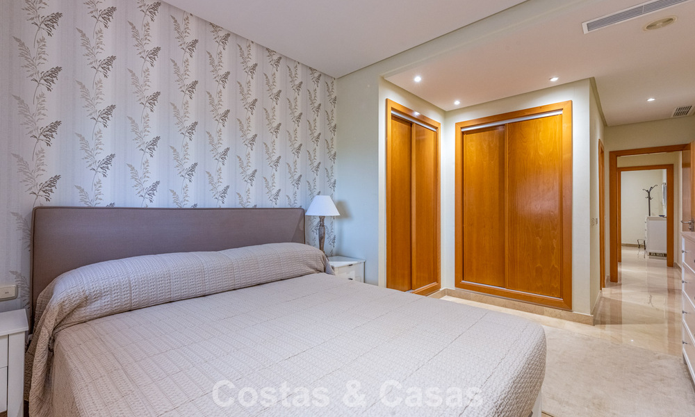 Exclusief appartement te koop op 150m van het strand nabij Puerto Banus, Marbella 797153