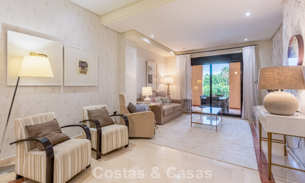 Exclusief appartement te koop op 150m van het strand nabij Puerto Banus, Marbella 797156