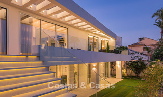 Exclusieve, moderne strandvilla te koop met directe toegang tot het strand in Mijas, Costa del Sol 797396 