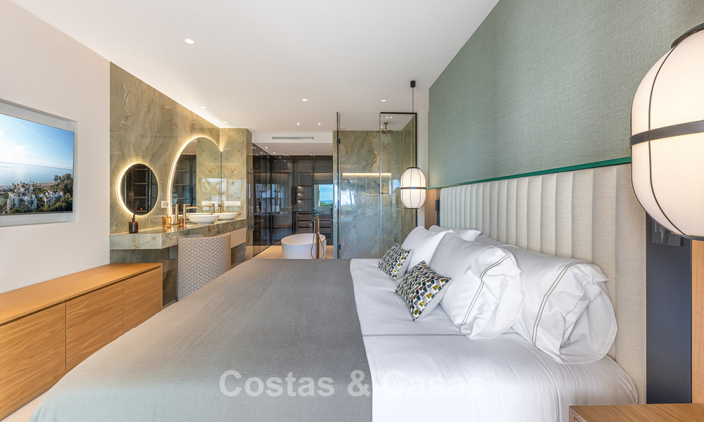 Eersteklas appartement te koop met zeezicht in een strandcomplex op de New Golden Mile tussen Marbella en Estepona 797448