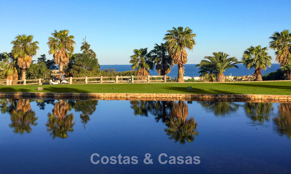 Hedendaagse luxe nieuwbouwappartementen met betoverend zeezicht te koop in Manilva, Costa del Sol 797578