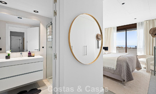Modern luxepenthouse met royaal dakterras te koop vlakbij Estepona centrum 797655 