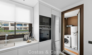 Modern luxepenthouse met royaal dakterras te koop vlakbij Estepona centrum 797668 