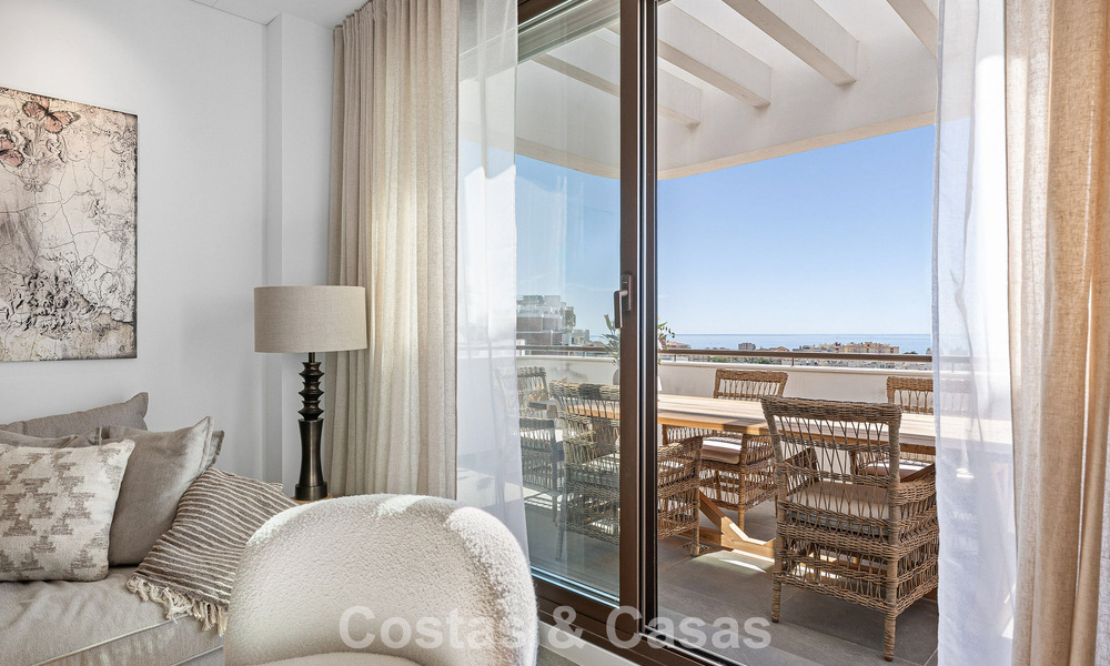 Modern luxepenthouse met royaal dakterras te koop vlakbij Estepona centrum 797672