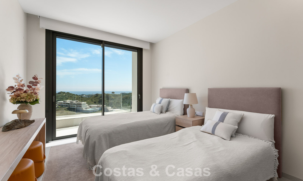 Lichtrijk, eigentijds luxe penthouse te koop met zeezicht in de heuvels van La Quinta Resort in Marbella - Benahavis 797683