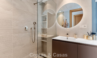Lichtrijk, eigentijds luxe penthouse te koop met zeezicht in de heuvels van La Quinta Resort in Marbella - Benahavis 797685 