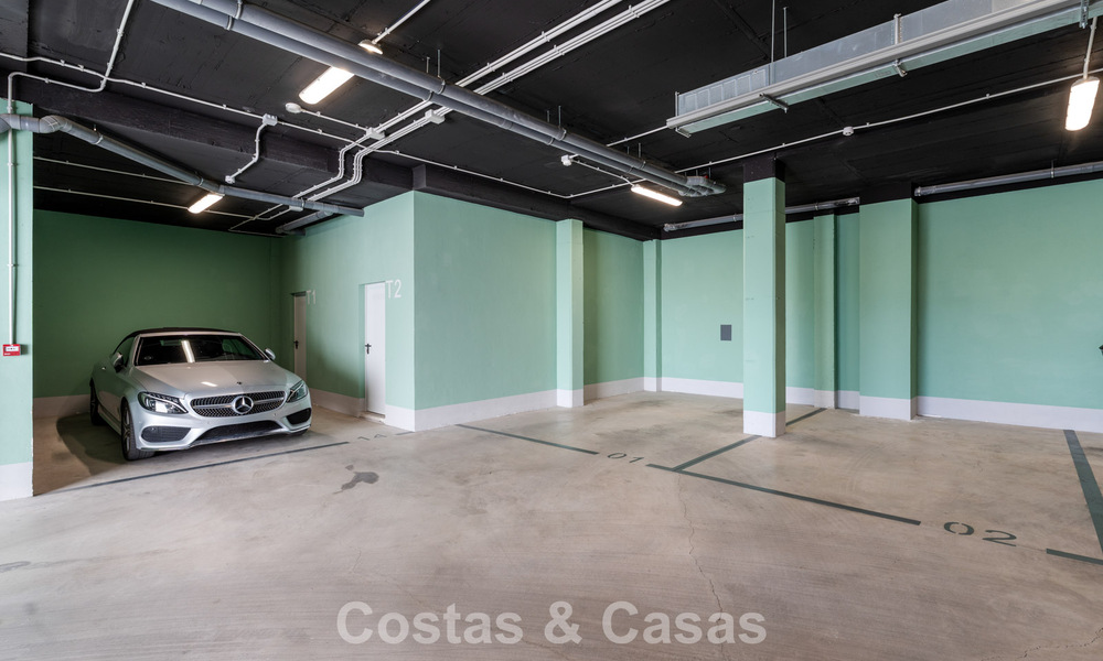 Lichtrijk, eigentijds luxe penthouse te koop met zeezicht in de heuvels van La Quinta Resort in Marbella - Benahavis 797706