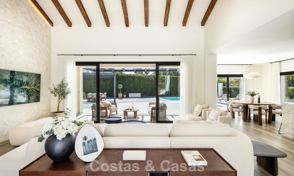 Hedendaagse Mediterrane villa te koop op loopafstand van het strand en voorzieningen van San Pedro, Marbella 797889