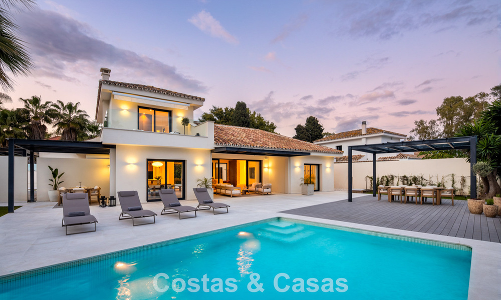 Hedendaagse Mediterrane villa te koop op loopafstand van het strand en voorzieningen van San Pedro, Marbella 797904