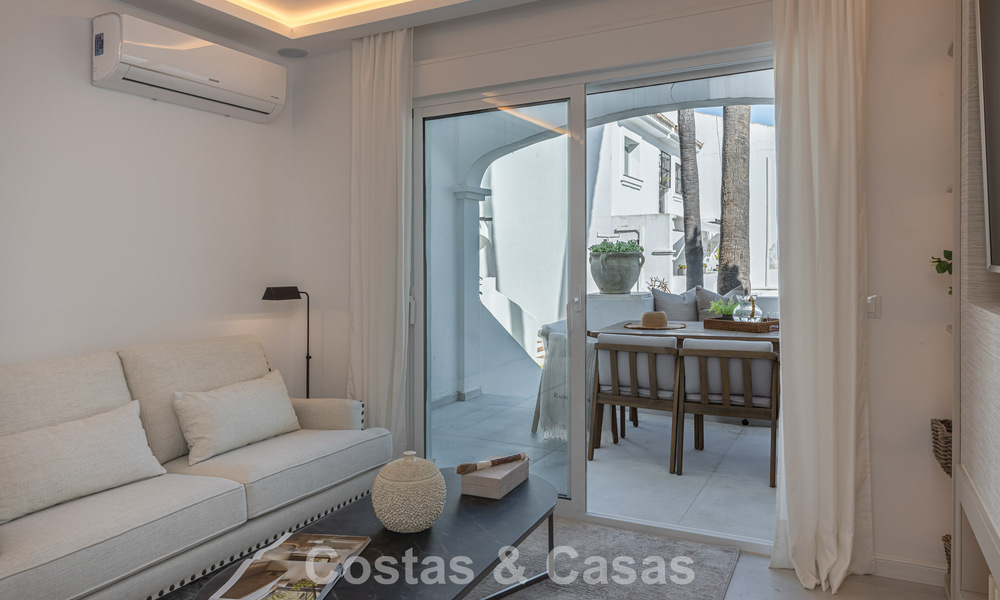 Eigentijds gerenoveerd herenhuis te koop in Aloha omgeven door golfbanen in Nueva Andalucia, Marbella 797913