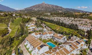 Eigentijds gerenoveerd herenhuis te koop in Aloha omgeven door golfbanen in Nueva Andalucia, Marbella 797928 