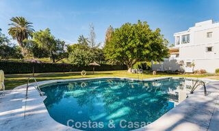 Stijlvol gerenoveerd tuinappartement te koop aan een hoogstaande golfbaan in La Quinta, Benahavis - Marbella 797941 