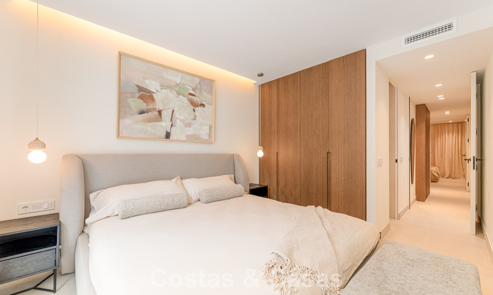Stijlvol gerenoveerd tuinappartement te koop aan een hoogstaande golfbaan in La Quinta, Benahavis - Marbella 797953