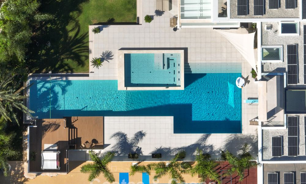 Indrukwekkende, moderne mansion met gastenverblijf te koop op de New Golden Mile tussen Marbella en Estepona 797991