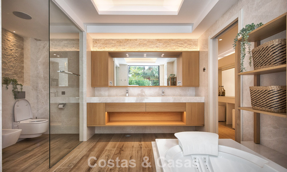 Indrukwekkende, moderne mansion met gastenverblijf te koop op de New Golden Mile tussen Marbella en Estepona 798011