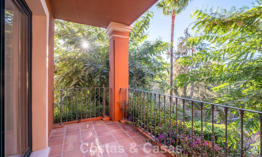 Instapklaar, ruim, luxe appartement met zeezicht te koop in Marbella - Benahavis 798164