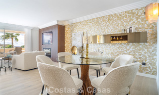Ruim, gemoderniseerd 4-slaapkamerappartement met zeezicht te koop in Nueva Andalucia, Marbella 798222 