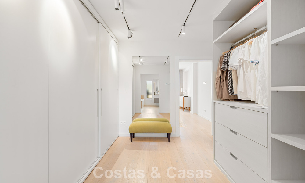Luxueus, ruim duplex appartement met 4 slaapkamers te koop in een prestigieus resortstijl complex in Nueva Andalucia, Marbella 798403