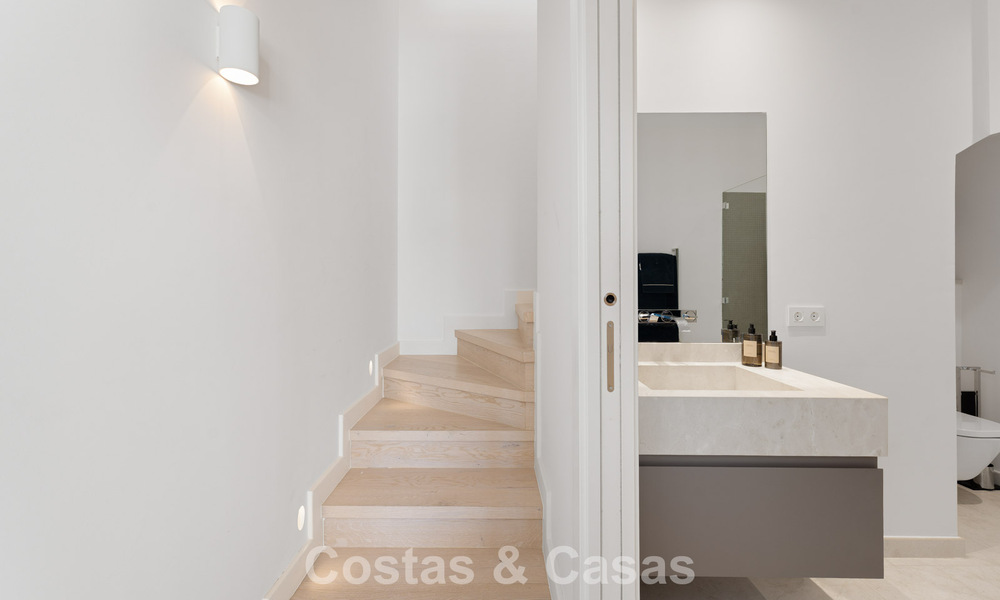 Luxueus, ruim duplex appartement met 4 slaapkamers te koop in een prestigieus resortstijl complex in Nueva Andalucia, Marbella 798407