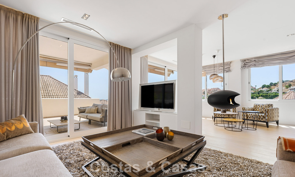 Luxueus, ruim duplex appartement met 4 slaapkamers te koop in een prestigieus resortstijl complex in Nueva Andalucia, Marbella 798413