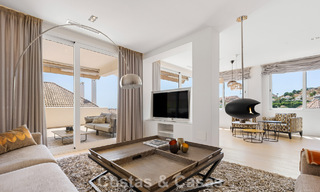 Luxueus, ruim duplex appartement met 4 slaapkamers te koop in een prestigieus resortstijl complex in Nueva Andalucia, Marbella 798413 