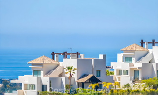 Luxe duplex appartement met grote tuin en zeezicht te koop in Marbella - Benahavis 798374 