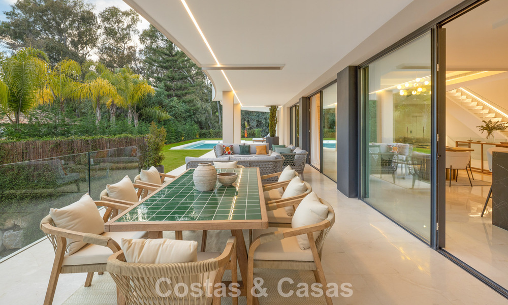 Geavanceerde designvilla te koop op een steenworp van de golfbaan, in het hart- van Nueva Andalucia, Marbella 798423
